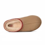⁦UGG Tasman II Slipper Sand Dark Cherry⁩ – תמונה ⁦4⁩
