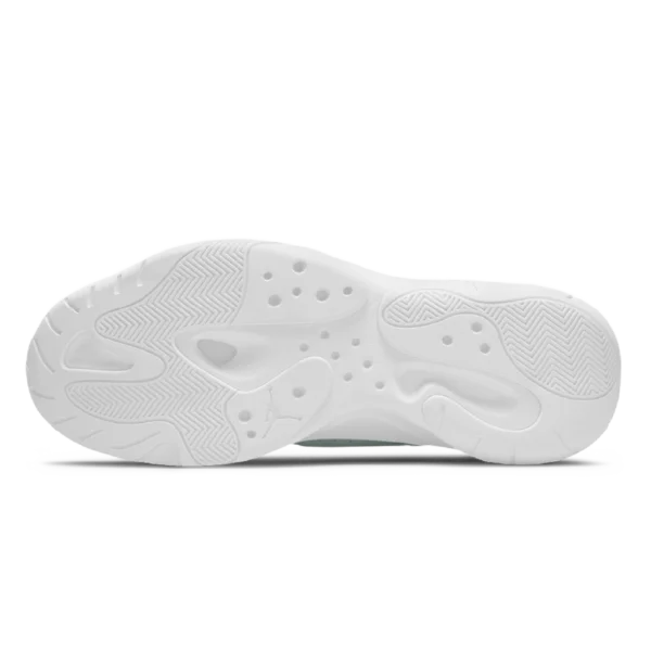 ⁦Air Jordan 11 CMFT Low Barely Green⁩ – תמונה ⁦5⁩